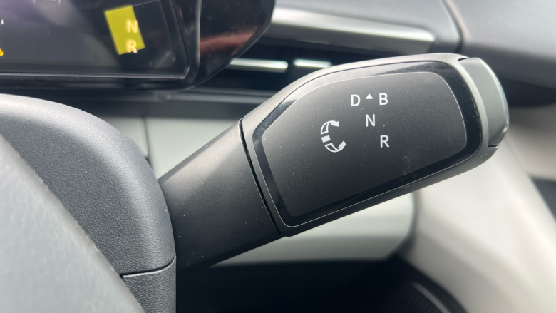 Ford Explorer 210kW Select 77kWh 5dr Auto Electric Estate